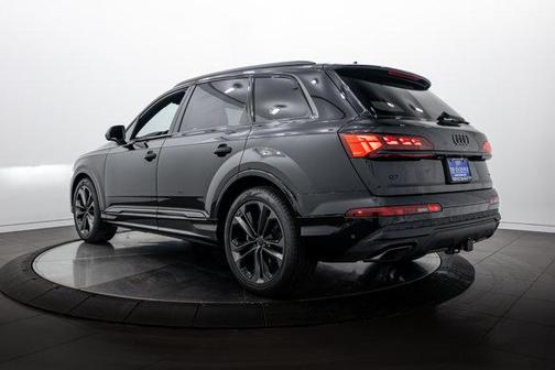 Black 2026 Audi Q7 55 Prestige