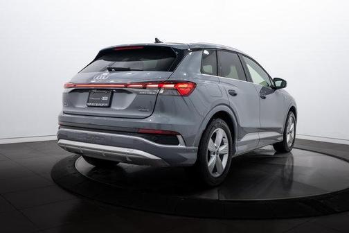 2024 Audi Q4 e-tron Prestige