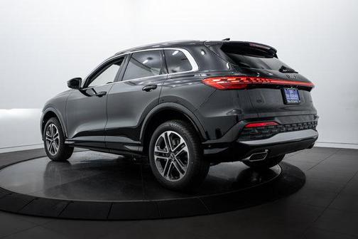 2025 Audi Q5 Premium Plus
