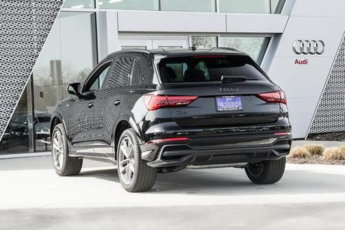 2025 Audi Q3 S line Premium