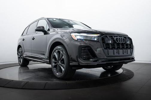 2025 Audi Q7 55 Premium Plus