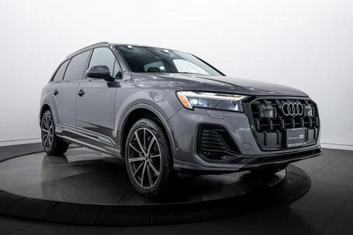 2025 Audi Q7 45 Premium Plus