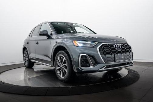 2023 Audi Q5 45 S line Premium Plus