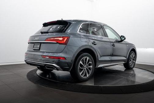 2023 Audi Q5 45 S line Premium Plus