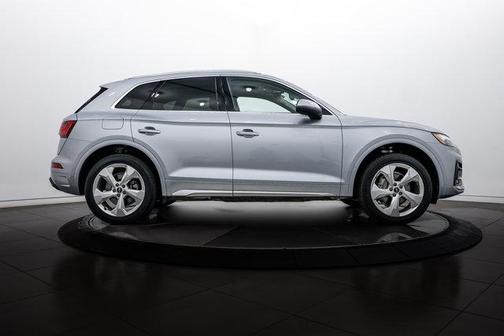 2021 Audi Q5 45 Premium Plus