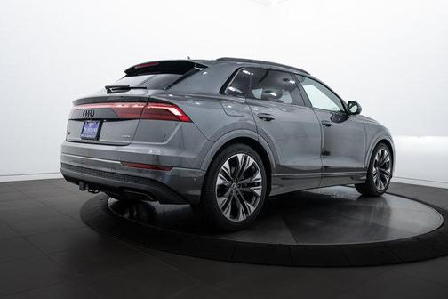 2025 Audi Q8 55 Premium Plus