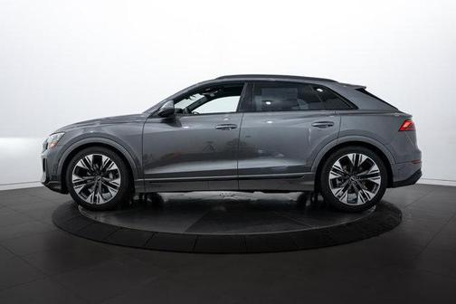 2025 Audi Q8 55 Premium Plus