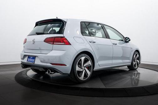 2020 Volkswagen Golf GTI 2.0T SE DSG