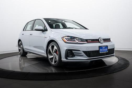 2020 Volkswagen Golf GTI 2.0T SE DSG