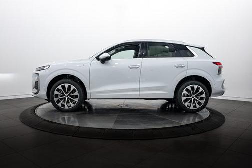 2026 Audi Q3 S line