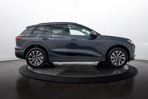 2025 Audi Q6 e-tron Premium