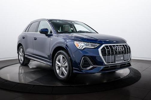 2023 Audi Q3 45 S line Premium Plus