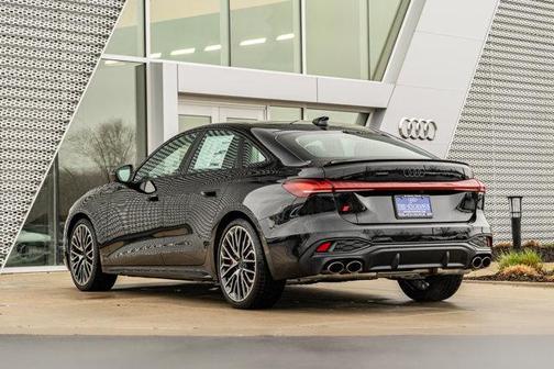 Mythos 2026 Audi S5 Premium Plus