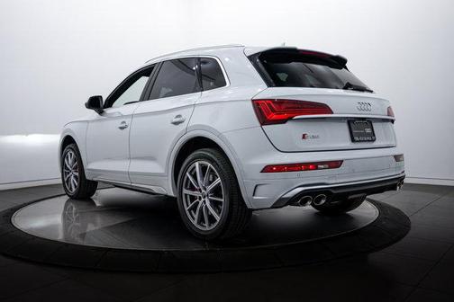 2025 Audi SQ5 3.0T Premium Plus