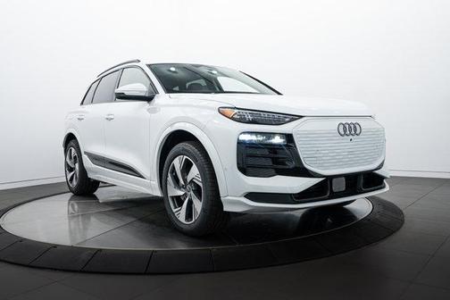 2025 Audi Q6 e-tron Premium Plus