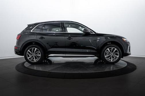 2025 Audi Q5 45 S line Premium Plus