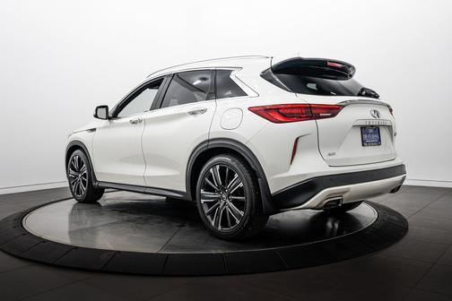 Majestic White 2021 INFINITI QX50 LUXE