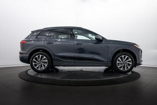 2025 Audi Q6 e-tron Premium
