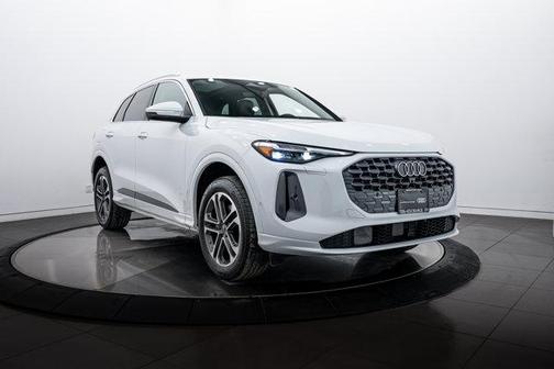 2025 Audi Q5 Premium Plus