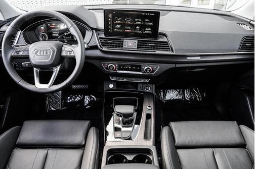 2025 Audi Q5 55 S line Premium