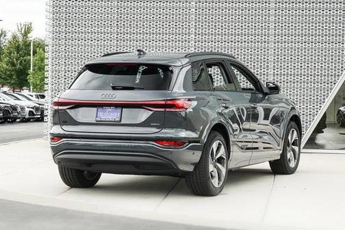 2025 Audi Q6 e-tron Premium Plus
