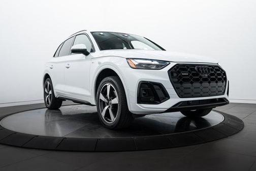 2023 Audi Q5 45 S line Premium Plus