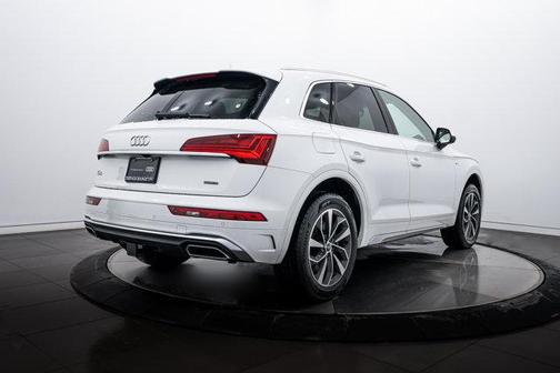 2023 Audi Q5 45 S line Premium