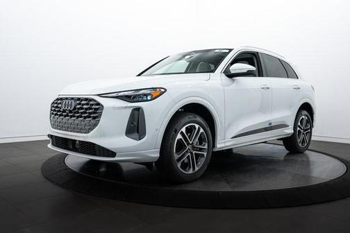 2025 Audi Q5 Premium