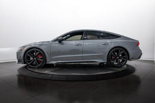 2023 Audi RS 7 4.0T