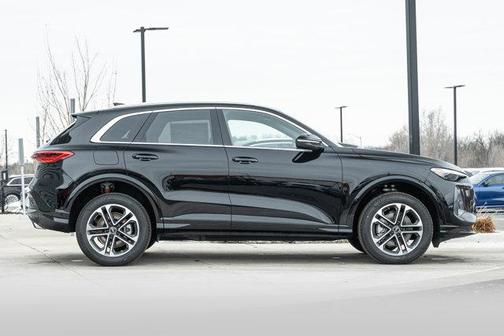 2025 Audi Q5 Premium
