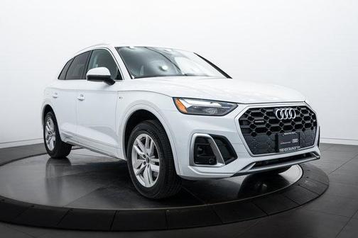 2022 Audi Q5 45 S line Premium