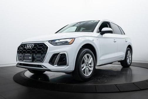 2022 Audi Q5 45 S line Premium