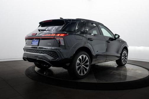 Mythos 2026 Audi Q3 S line