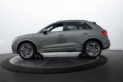 2024 Audi Q3 S line Premium