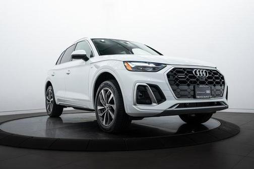 2025 Audi Q5 45 S line Premium Plus
