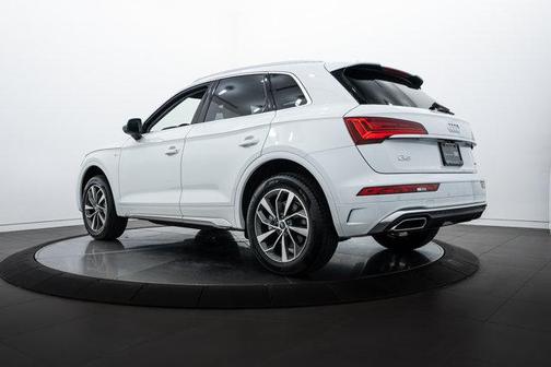 2025 Audi Q5 45 S line Premium Plus