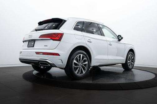 2025 Audi Q5 45 S line Premium Plus