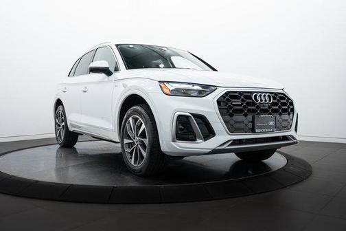 2025 Audi Q5 45 S line Premium Plus