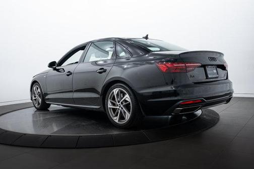 2023 Audi A4 45 S line Premium Plus
