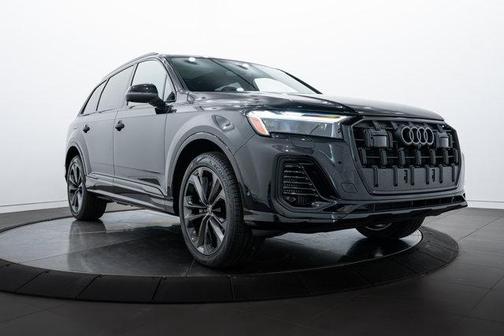 2025 Audi Q7 55 Premium Plus