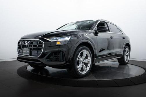 2022 Audi Q8 55 Premium Plus