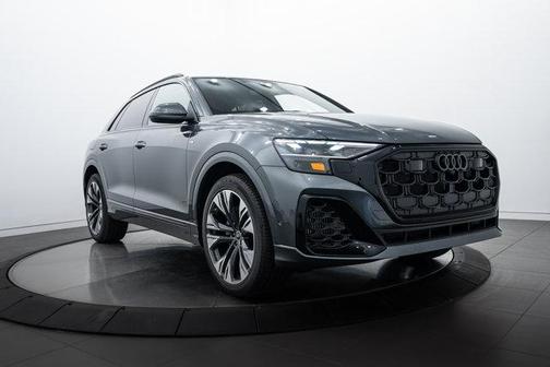 2025 Audi Q8 55 Premium Plus