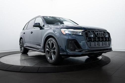 2025 Audi Q7 55 Premium Plus