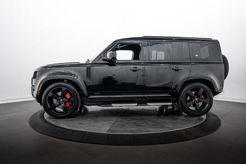 Santorini Black Metallic 2023 Land Rover Defender X