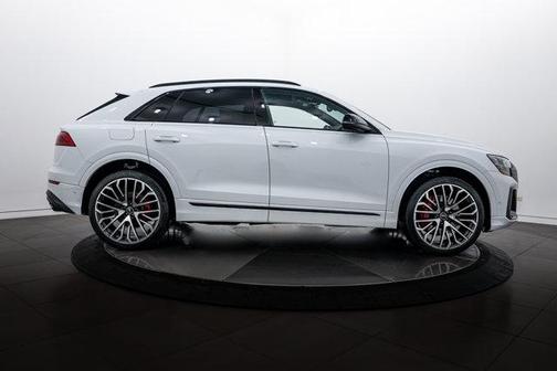 2026 Audi SQ8 4.0T Prestige