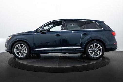 2025 Audi Q7 55 Prestige