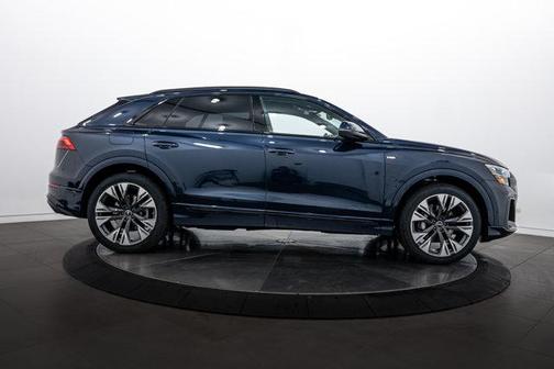 2026 Audi Q8 55 Premium Plus