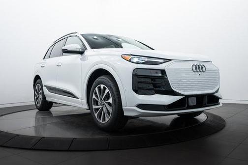 2025 Audi Q6 e-tron Premium