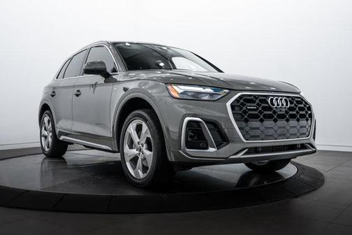 2023 Audi Q5 45 S line Premium Plus