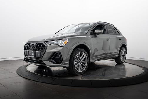 Chronos Gray Metallic 2023 Audi Q3 45 S line Premium Plus